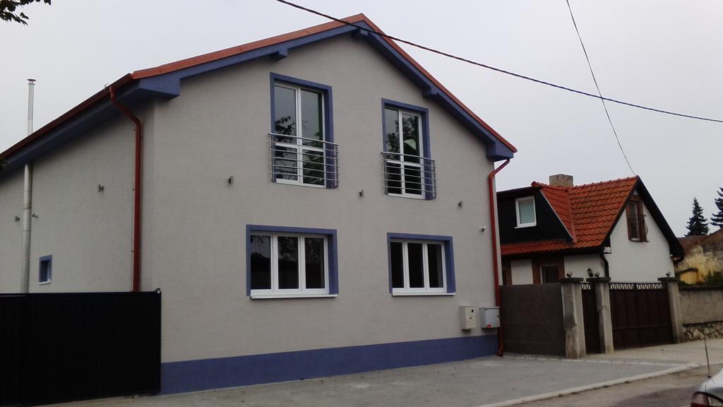 Ubytovanie House Galanta Eksteriør billede